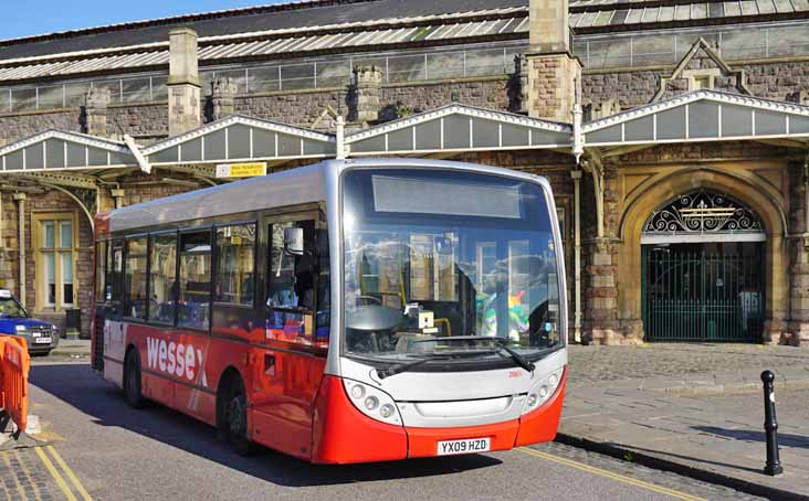 Wessex Connect Alexander Dennis Enviro200 20806